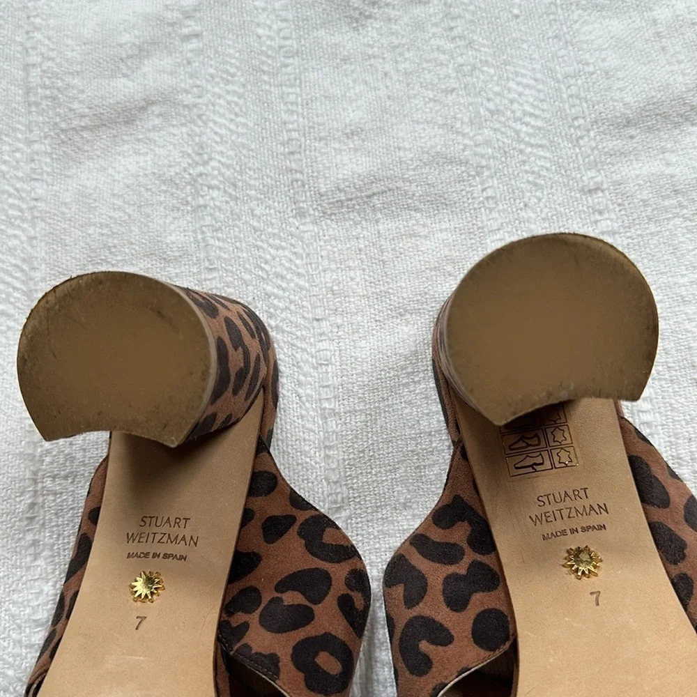Sold on eBay Stuart Weitzman Animal Print Suede Sandals, Size 7, like new - Picture 8 of 8